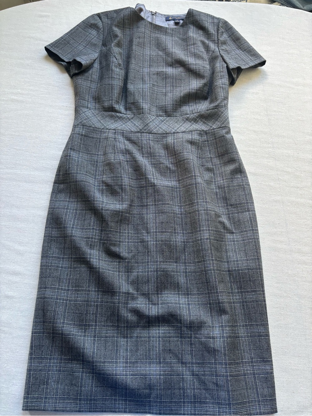 Brooks Brothers Grey Plaid Wool Blend Short Sleeve Sheath Work Dress 8